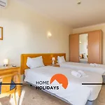 #256 Sea & Sun View By Holidays Апартаменти *