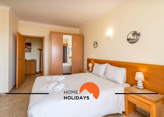 #256 Sea & Sun View By Holidays Appartement Portimão