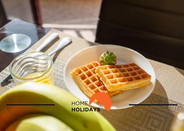 Апартаменты #256 Sea & Sun View By Holidays