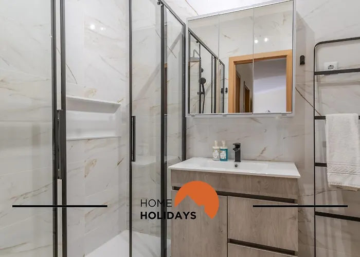 #256 Sea & Sun View By Holidays